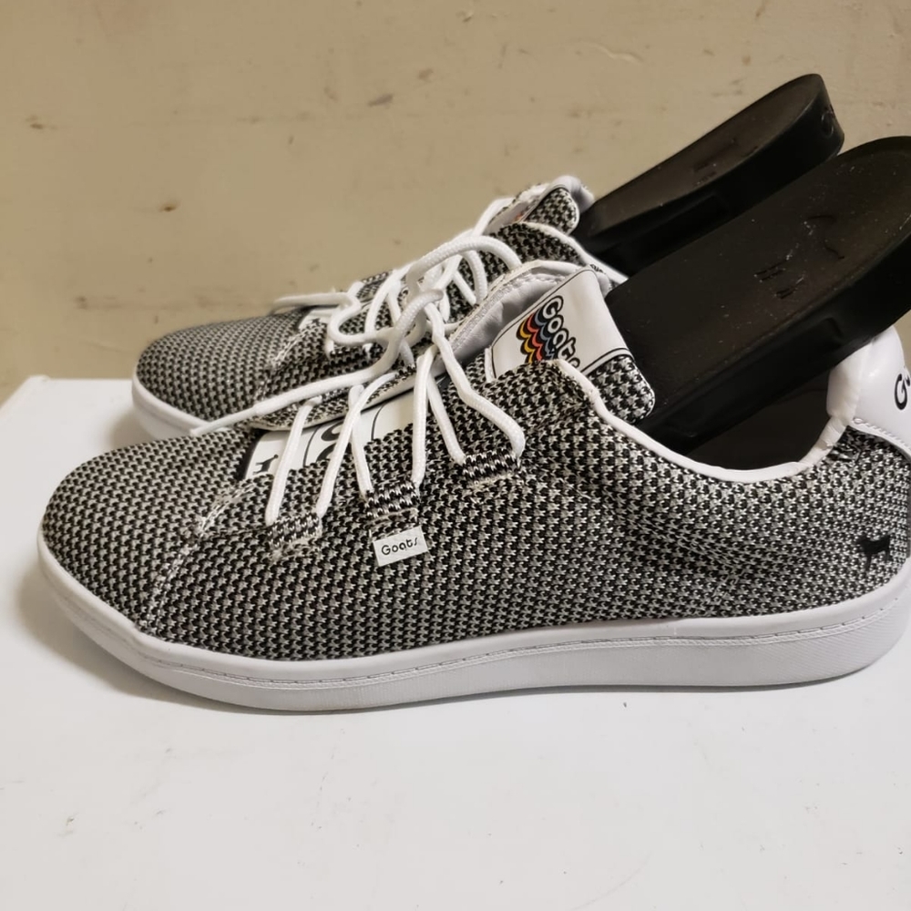Goats Black and white sneakers 10.5 men's